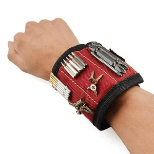 MAGNETIC WRISTBAND PORTABLE